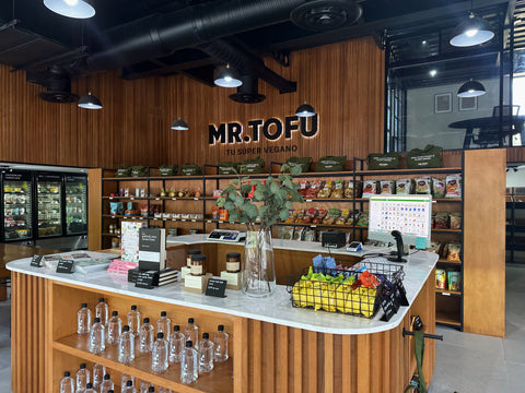 Así luce la tienda más grande de Mr.Tofu en San Pedro Garza García